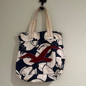 Hollister Stylish Cream and Blue Canvas Tote Bag.